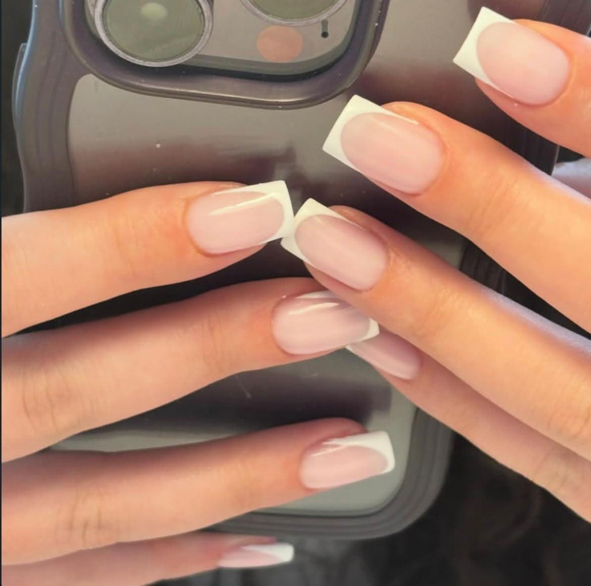 Square French tip nail set by Hana